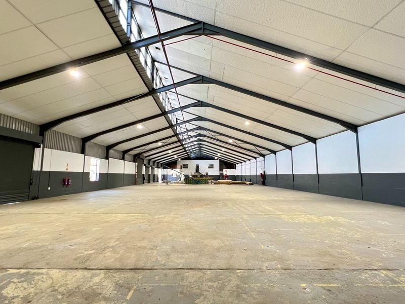 Neat and Secure Warehouse with Yard To Let in Montague Gardens, Cape Town - Photo 7