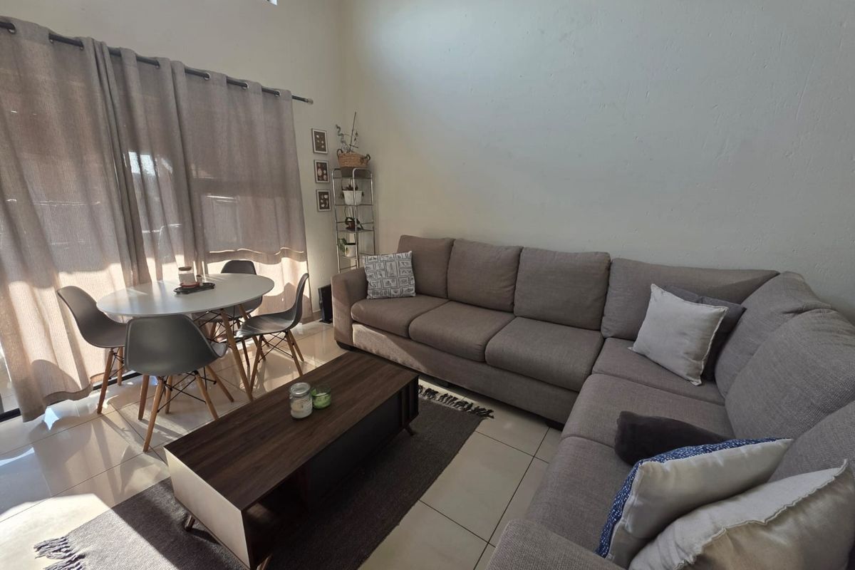 3 Bedroom Apartment For Sale in Boksburg North, Boksburg - Photo 3