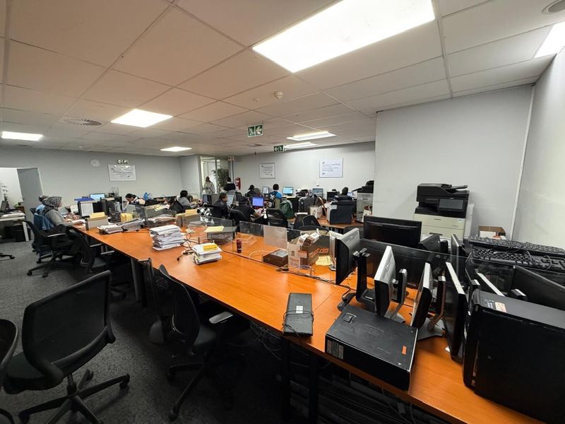 Office To Rent in Foreshore, Cape Town - Photo 5