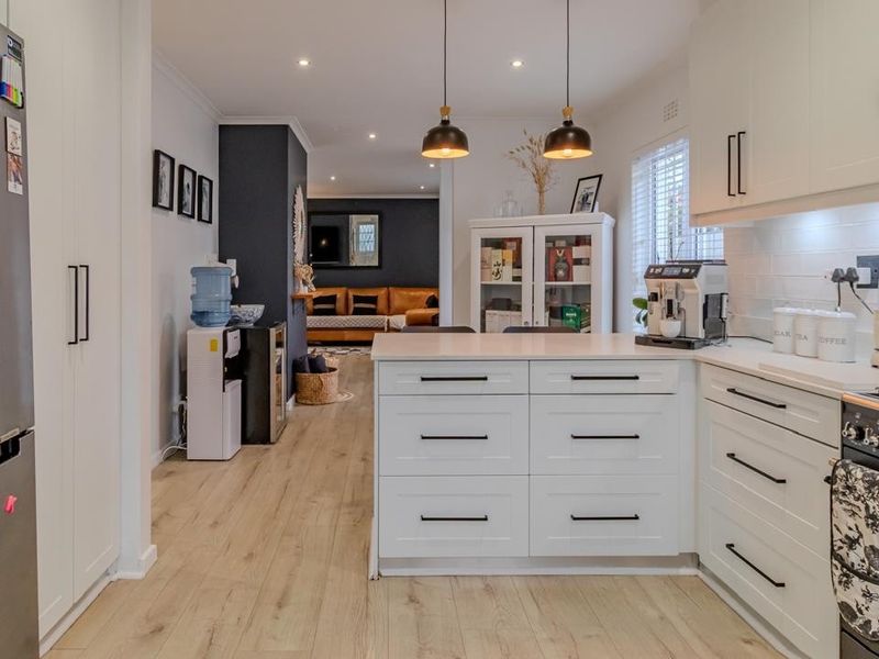 House For Sale in Sunningdale, Blouberg - Photo 3