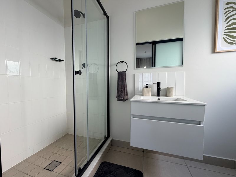 Apartment To Rent in Linbro Park, Sandton - Photo 9
