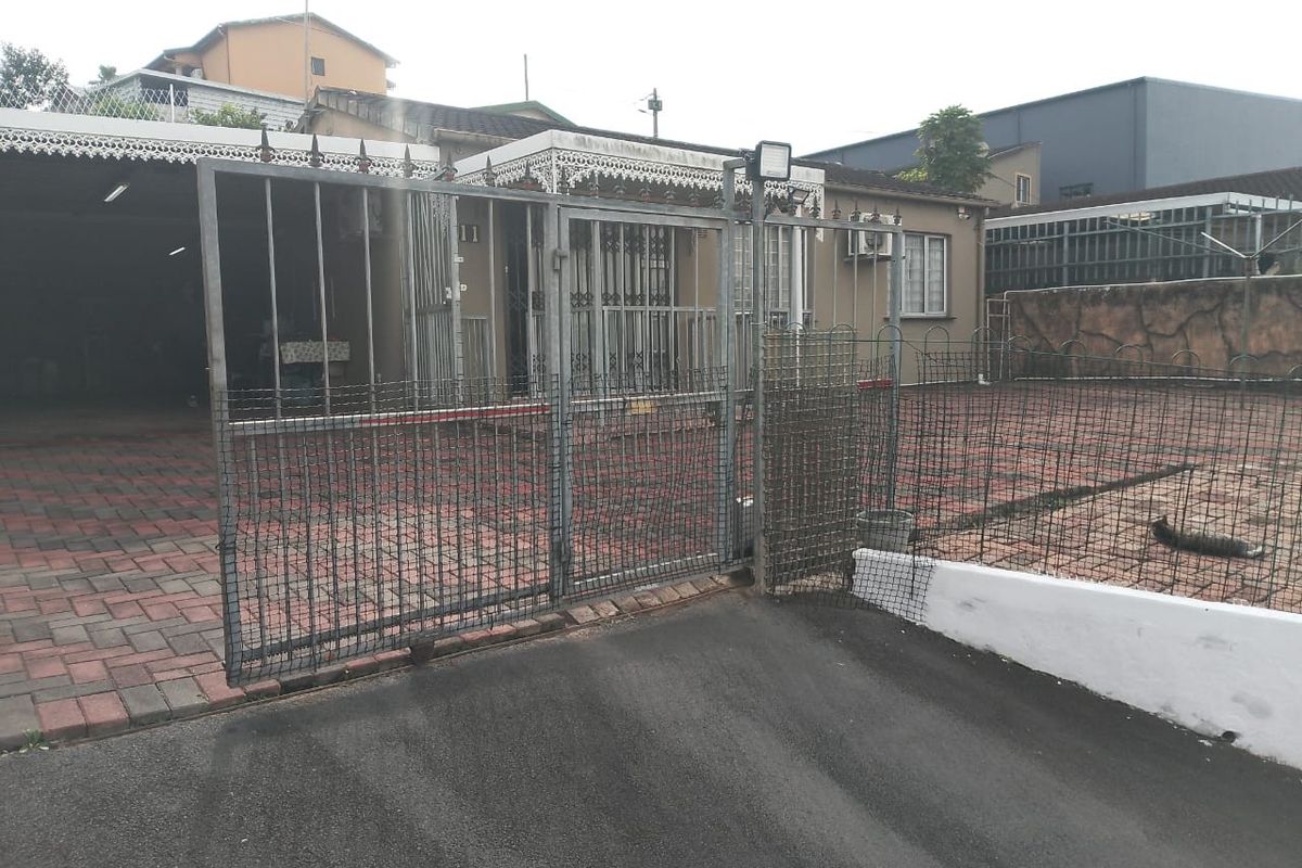 House For Sale in Best Part of Bonela , Durban, KwaZulu Natal - Photo 2