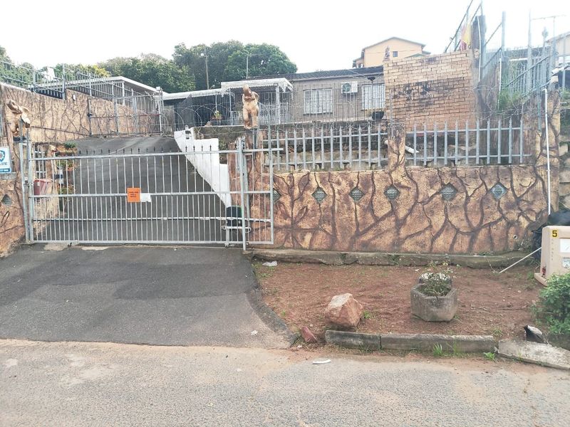 House For Sale in Best Part of Bonela , Durban, KwaZulu Natal - Photo 4