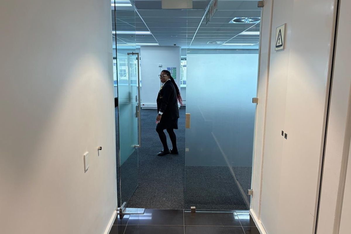 Office To Rent in Foreshore, Cape Town - Photo 3