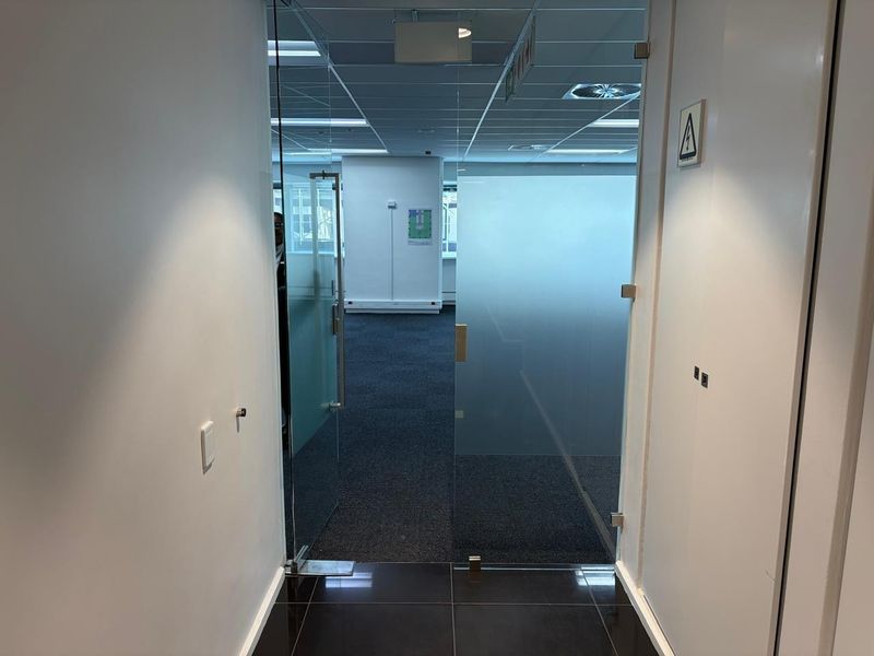 Office To Rent in Foreshore, Cape Town - Photo 4