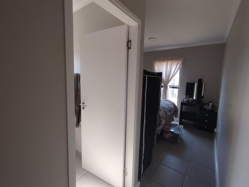 Beautiful Ground Floor Apartment Available To Rent - Photo 9