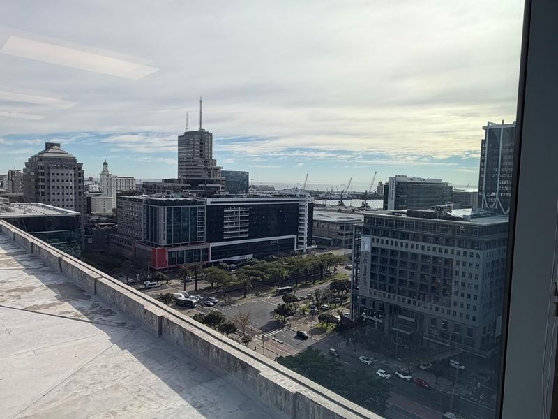 Office To Rent in Foreshore, Cape Town - Photo 2