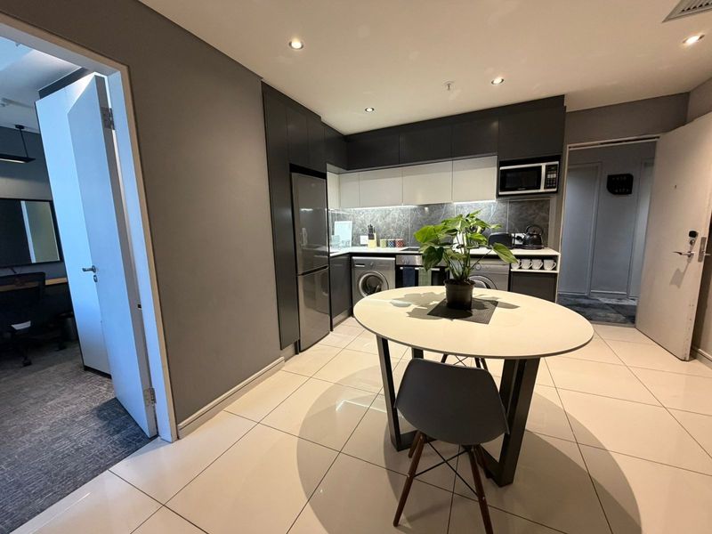 Fully Furnished Executive Residence for Rent - Photo 6