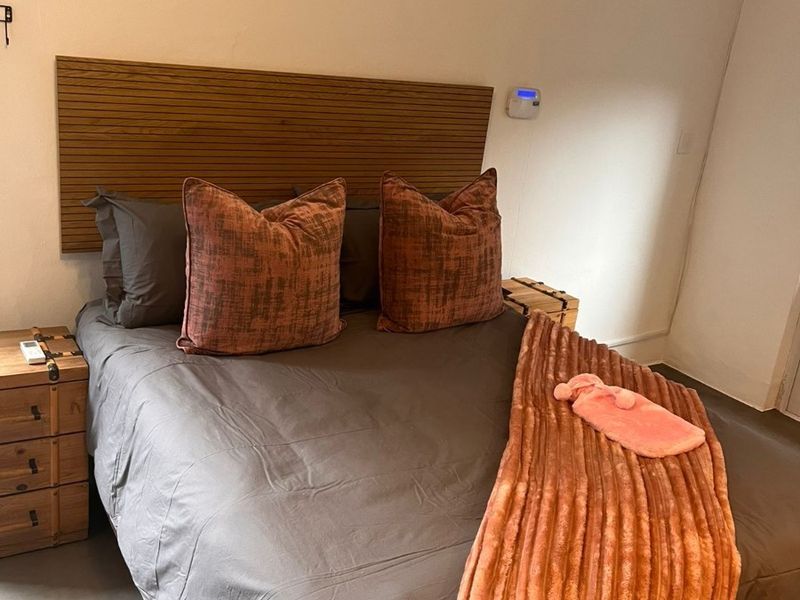 Modern Studio Apartment - Edgemead | Available 1 July - Photo 3
