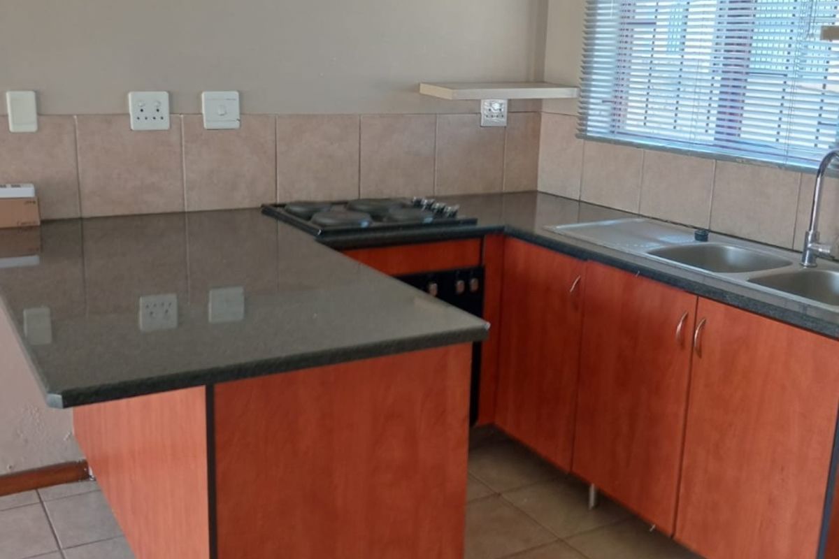 Cluster For Sale in Jackaroo Park, Witbank - Photo 4