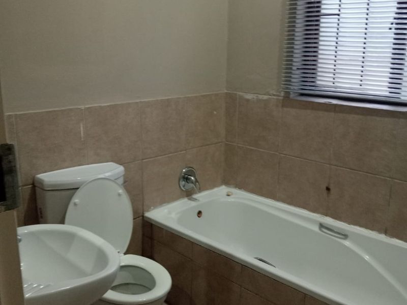 Cluster For Sale in Jackaroo Park, Witbank - Photo 7