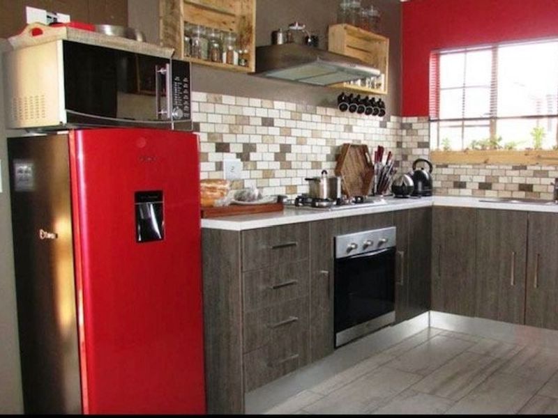 Apartment For Sale in Sylviavale, Vanderbijlpark - Photo 1
