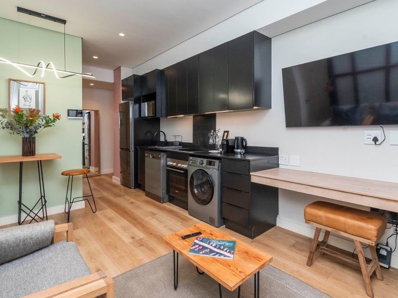 Modern 1 Bed Apartment For Sale in Cape Town City Centre, Cape Town - Photo 6
