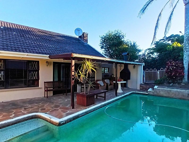 Cherished Family Home with Flatlet in Amalinda North, East London - Photo 1