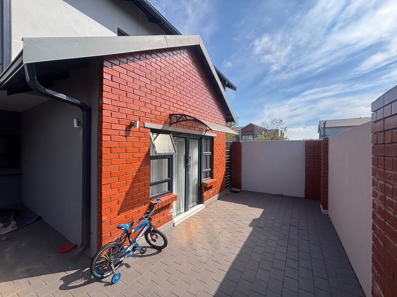 House For Sale in The Hills Game Reserve Estate, Pretoria - Photo 6