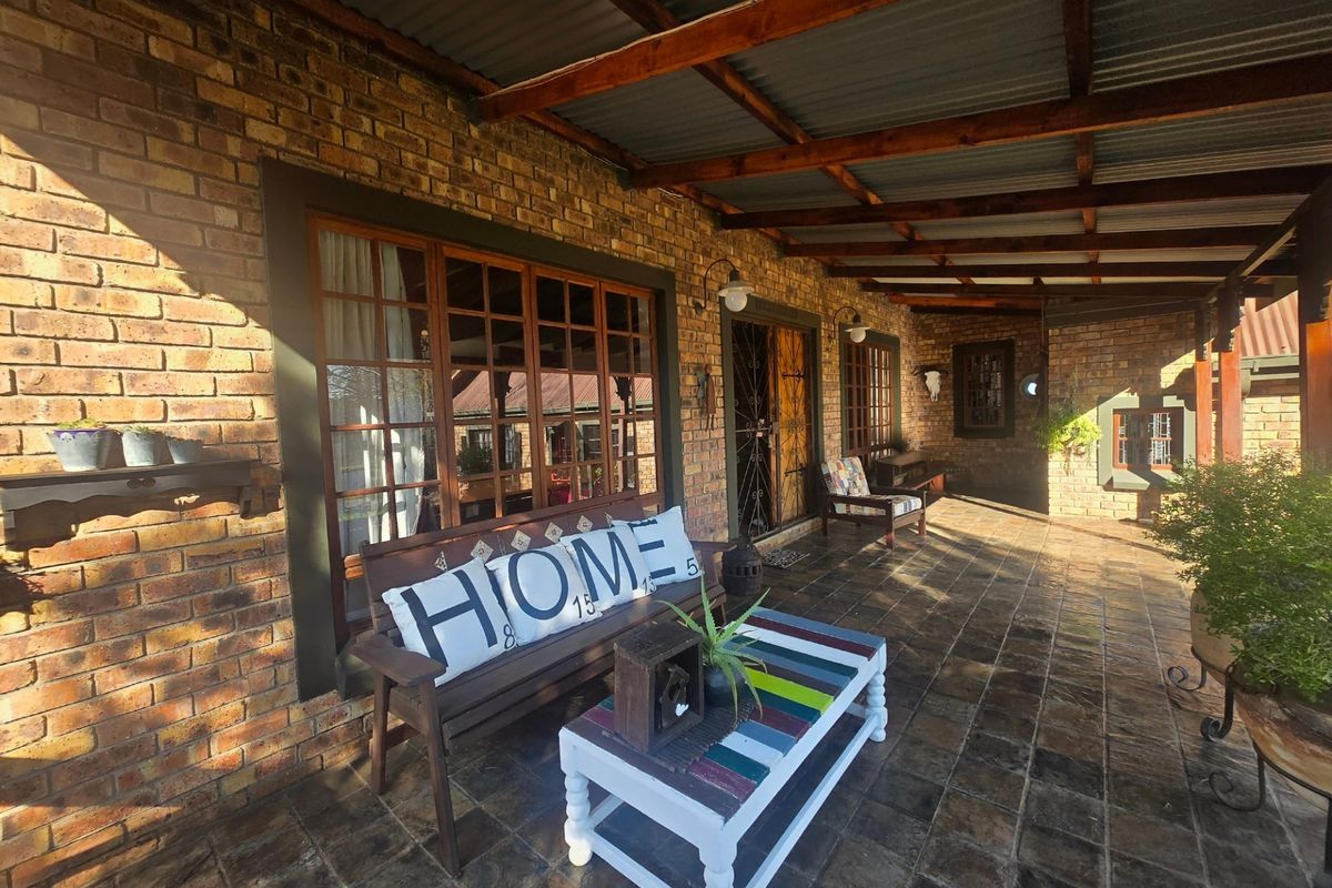 3 Bedroom House for Sale in Jordania - Photo 2