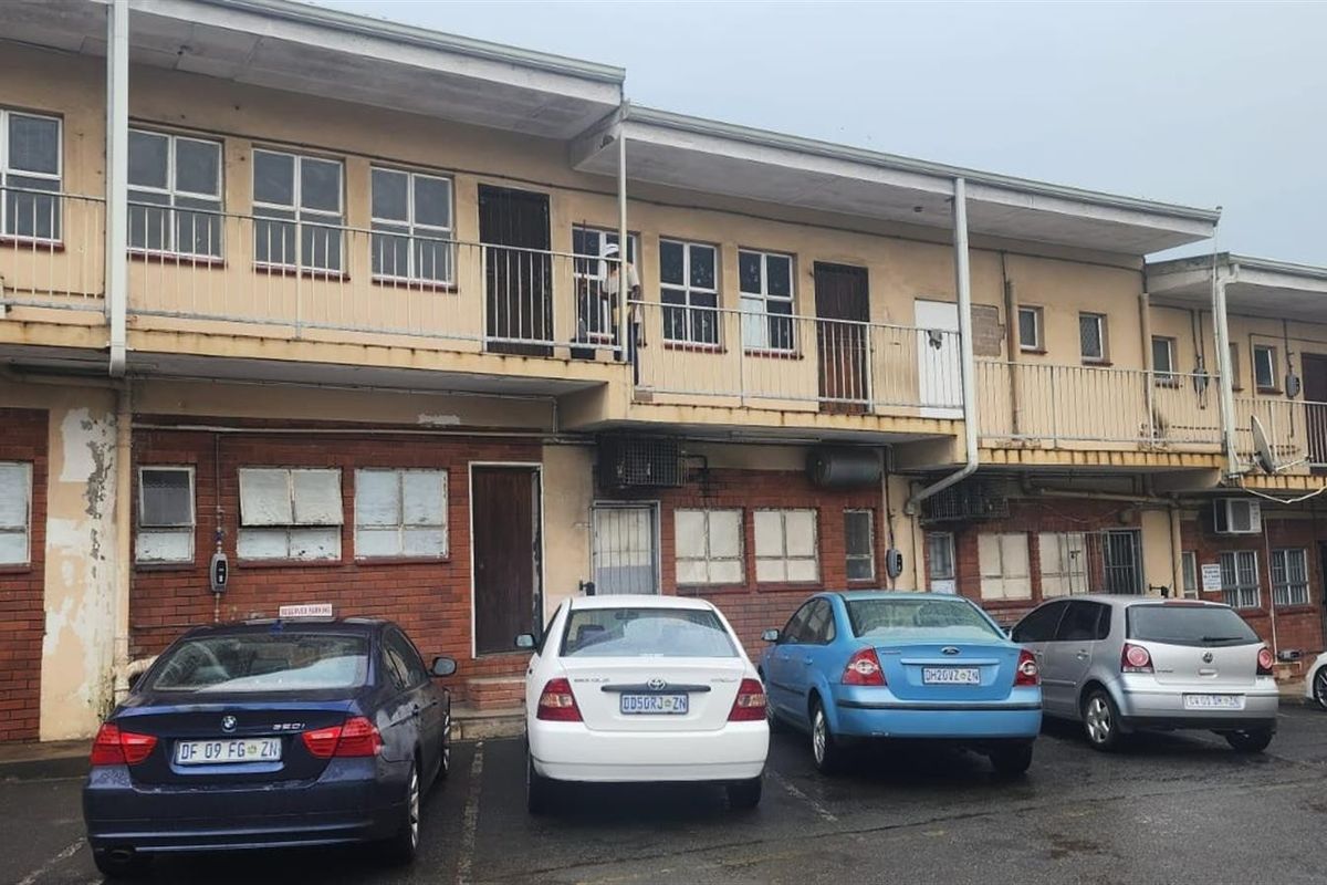 Retail Space For Sale in Verulam Central, Verulam, KwaZulu Natal - Photo 2
