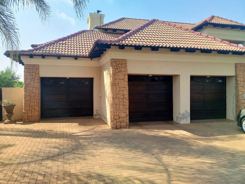 House For Sale in Savannah Country Estate, Pretoria - Photo 2