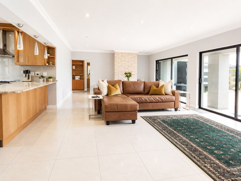Modern and Spacious 3 Bedroom Home with Flatlet in Secure Estate! - Photo 9
