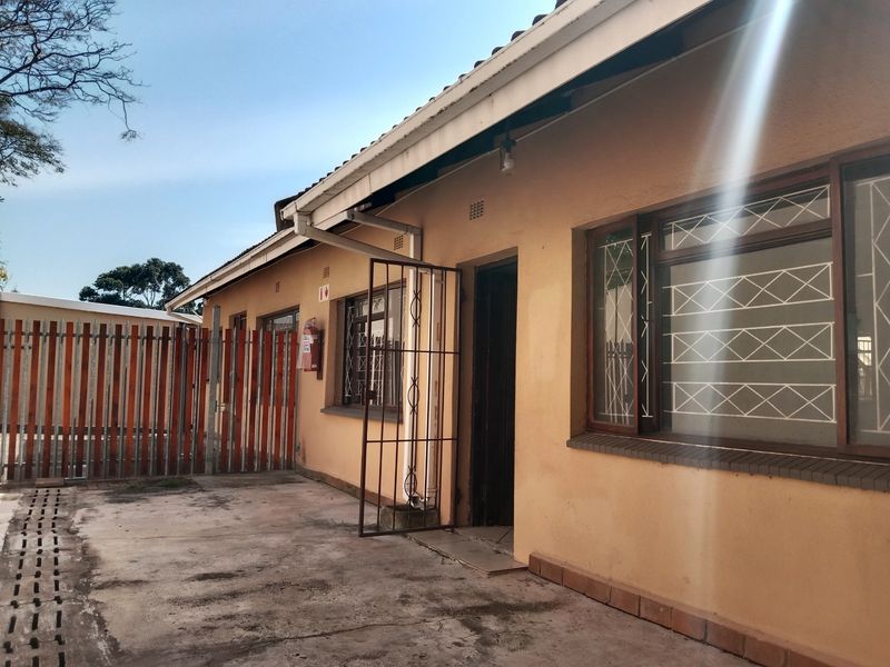 Apartment To Rent in Margate, KwaZulu Natal - Photo 1
