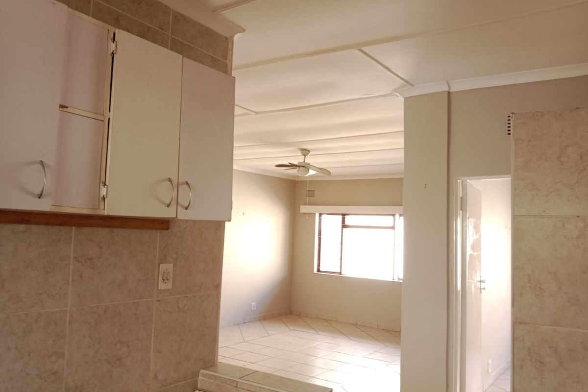 Apartment To Rent in Margate, KwaZulu Natal - Photo 5