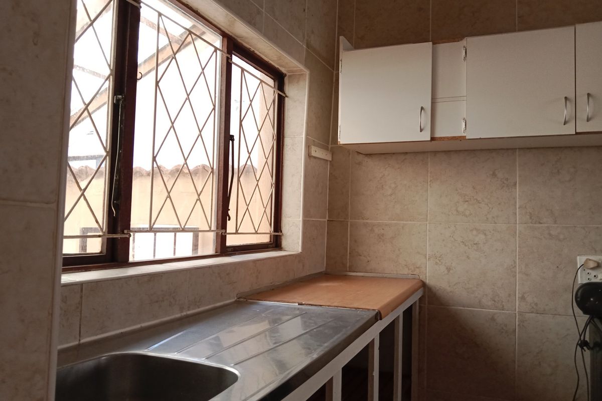 Apartment To Rent in Margate, KwaZulu Natal - Photo 4