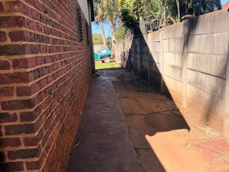 House For Sale in Vryheid, KwaZulu Natal - Photo 6