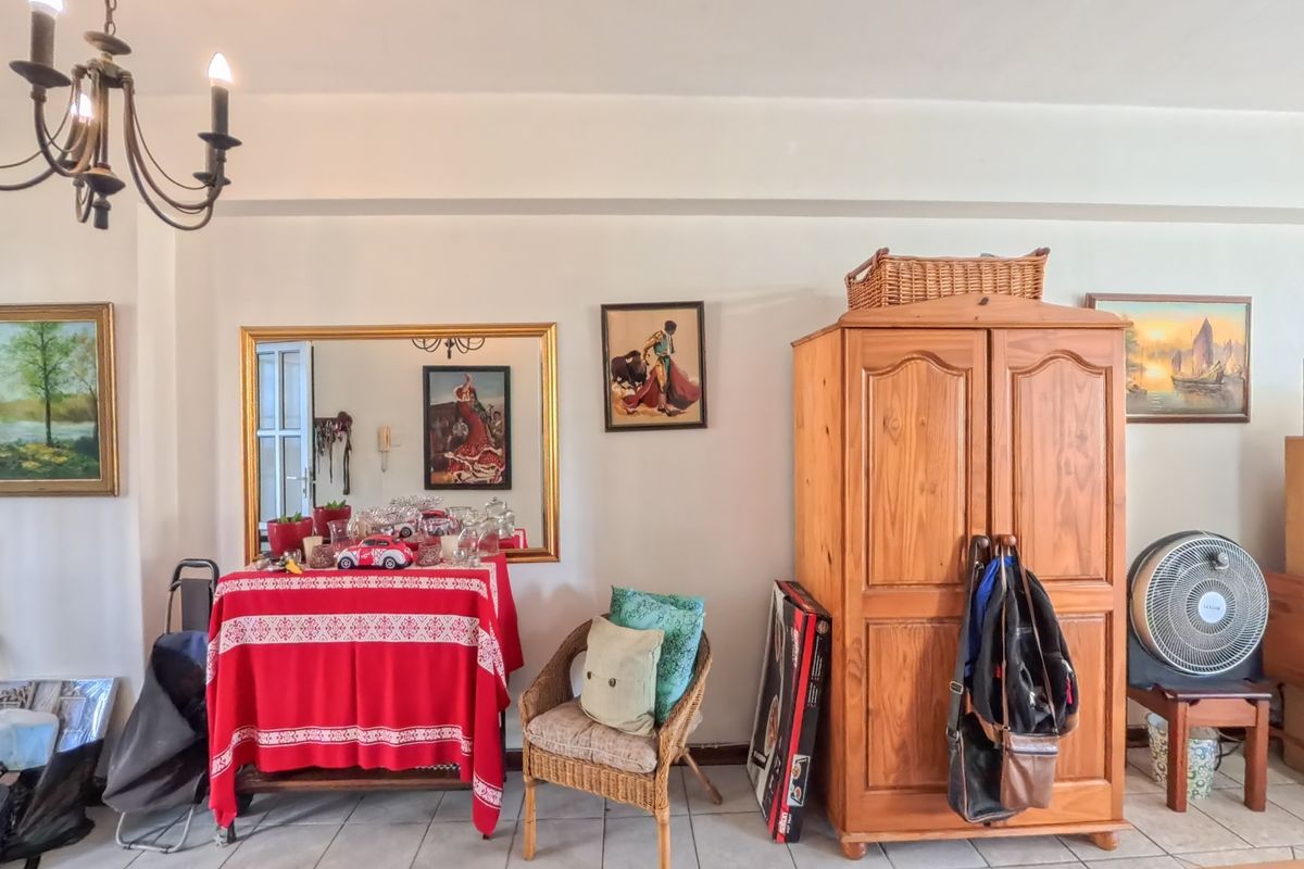1.5 Bedroom unit for sale in North Beach - Photo 2