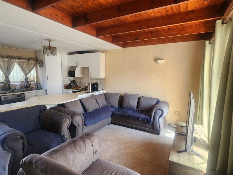 Charming 1 Bedroom Duplex for Sale in Dalpark 11 - Photo 5