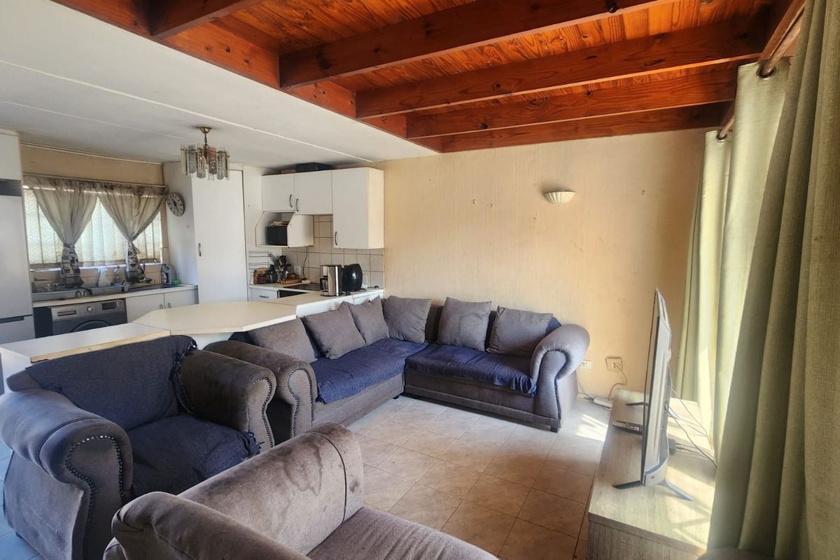 Charming 1 Bedroom Duplex for Sale in Dalpark 11 - Photo 5