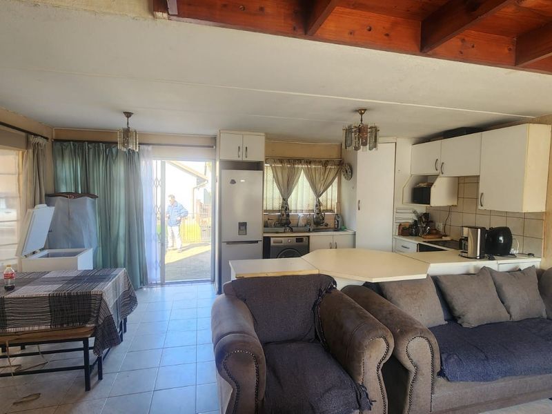 Charming 1 Bedroom Duplex for Sale in Dalpark 11 - Photo 4