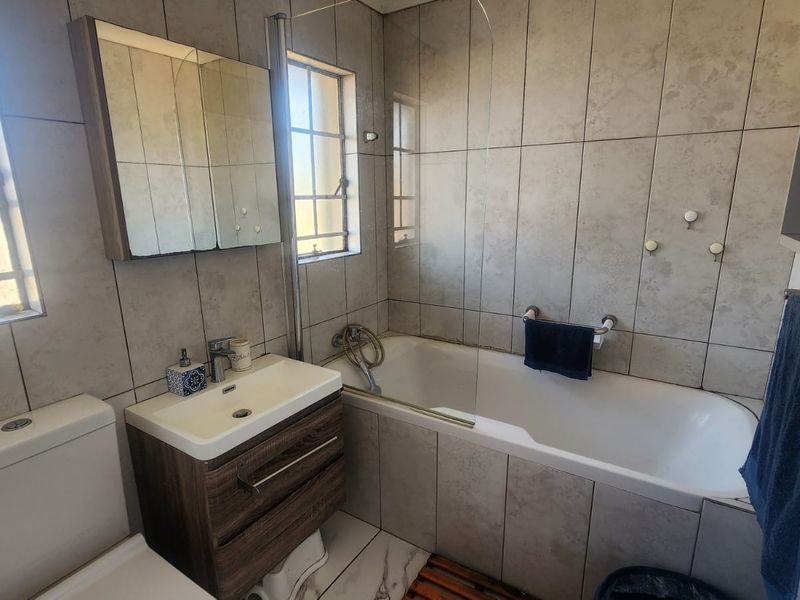 Charming 1 Bedroom Duplex for Sale in Dalpark 11 - Photo 9