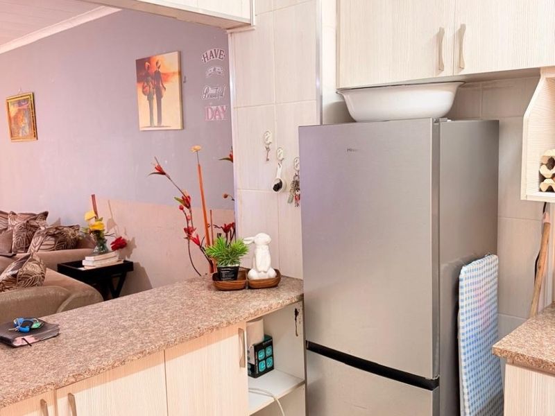 Apartment For Sale in Huttenheights, Newcastle, KwaZulu Natal - Photo 7