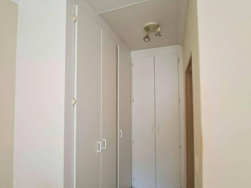 READY TO MOVE IN AND LIVE - Photo 10