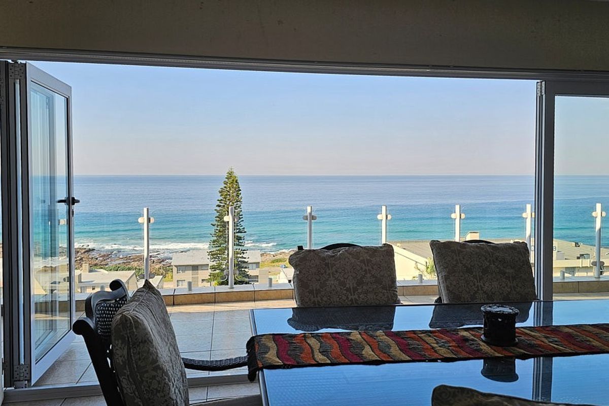 OCEAN VIEWS, LUXURY 3 Bedroom Apartment - Photo 2