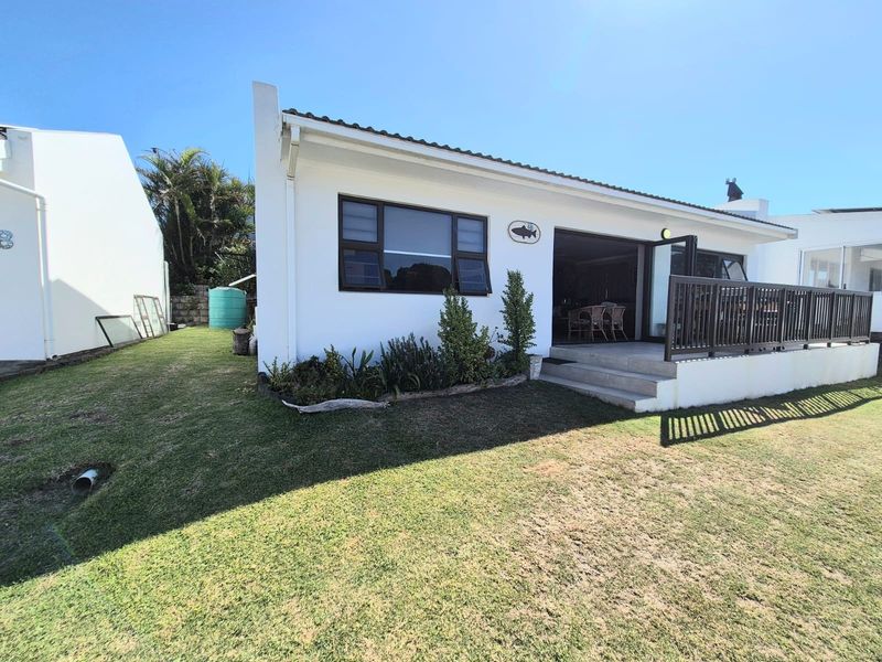 Coastal Comfort with Sea Views in Cintsa West - Photo 2