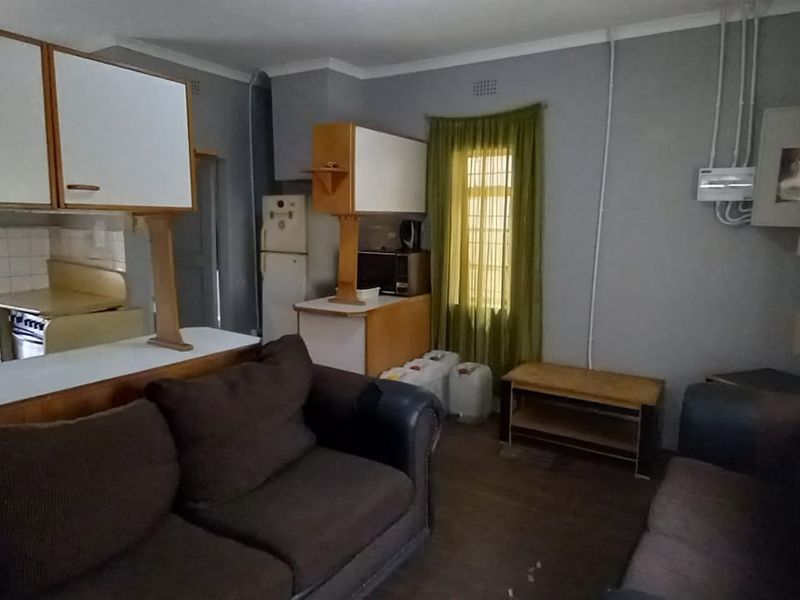House For Sale in Coronationville, Johannesburg - Photo 5