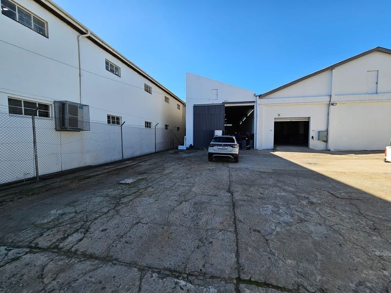 Industrial warehouse to rent in Dal Josafat, Paarl - Photo 9