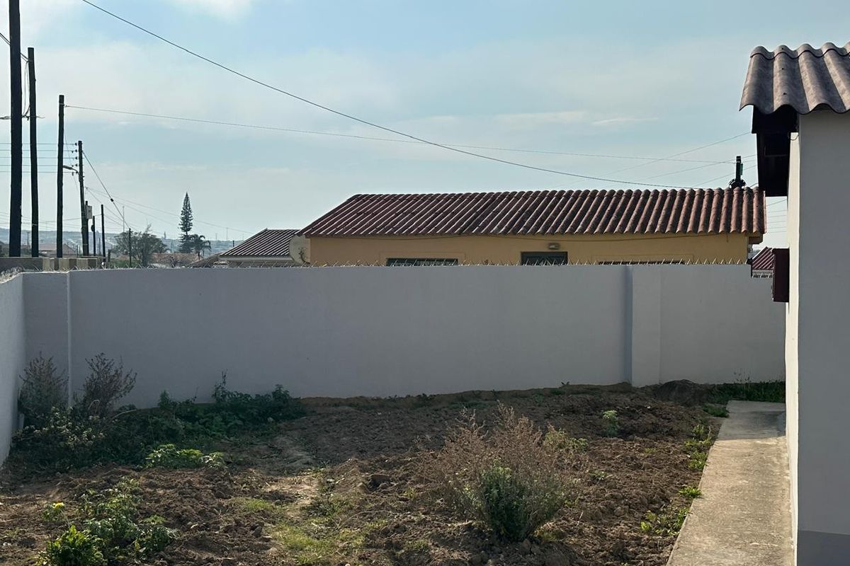 House For Sale in Mdantsane Nu 10, Mdantsane, East London - Photo 4