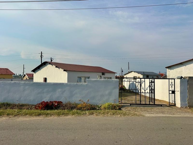 House For Sale in Mdantsane Nu 10, Mdantsane, East London - Photo 5