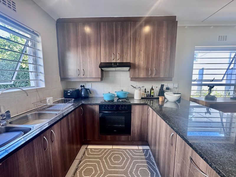 3 Bedroom Townhouse To Rent In Pinehurst - Photo 4