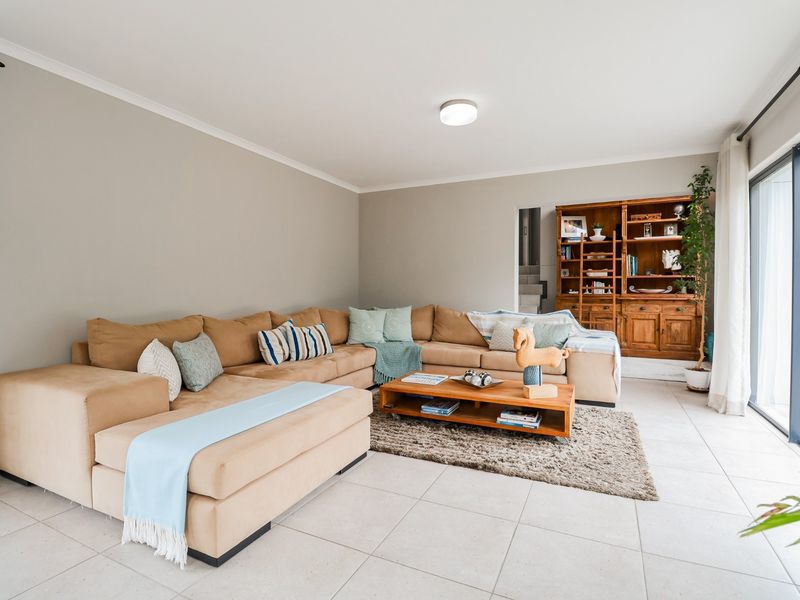 House For Sale in Kanonkop, Knysna - Photo 5