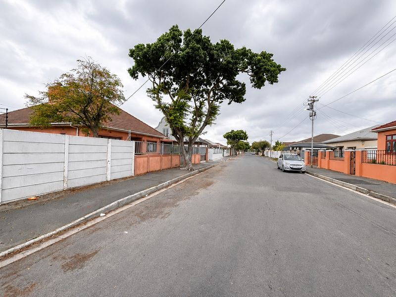 Rare Opportunity - Prime 495m2 Vacant Stand in Sought-After Townsend Estate, Goodwood - Photo 4