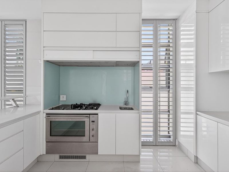 Exceptional Apartment in the Heart of Cape Town City Centre - Photo 9