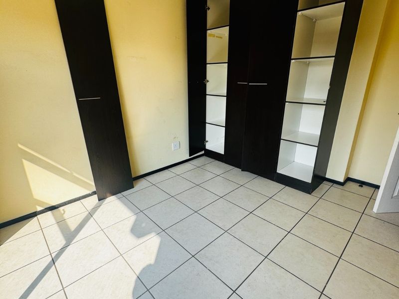 2 Bedroom,1 Bathroom apartment to rent in Noordwyk - Photo 7