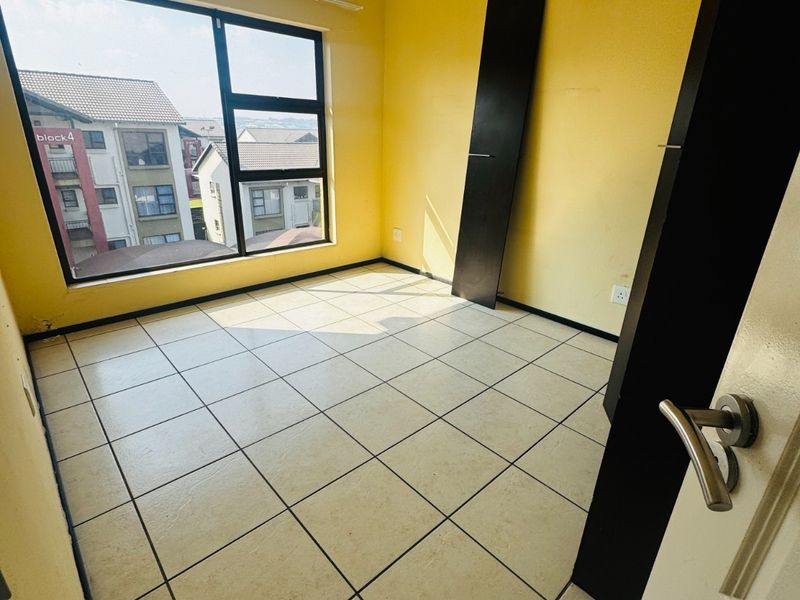 2 Bedroom,1 Bathroom apartment to rent in Noordwyk - Photo 6