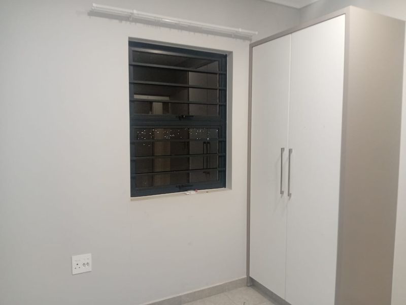 House to Rent in Capital View, Pretoria West. Secure, Modern Living in a Prime Location - Photo 4