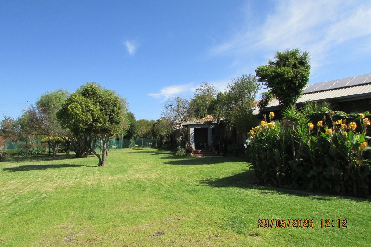 Small Holding For Sale in Bronkhorstspruit Rural, Bronkhorstspruit - Photo 2