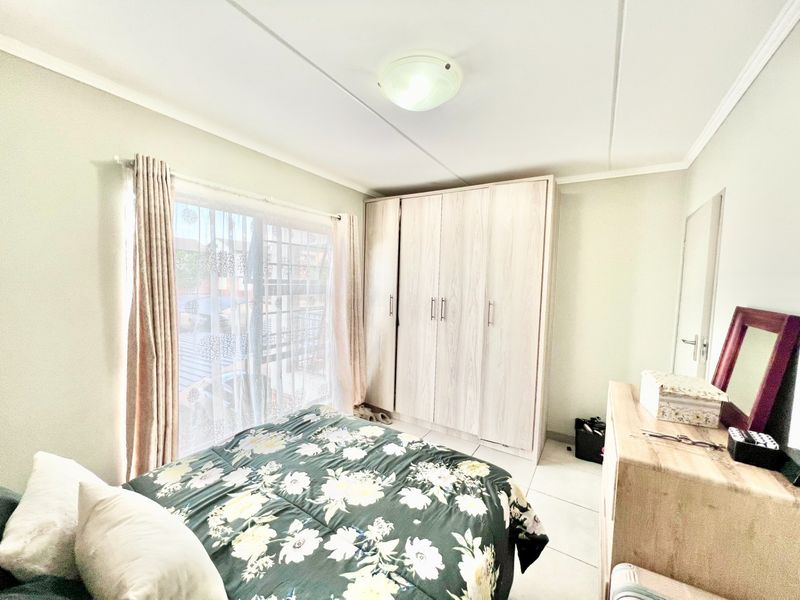 Apartment To Rent in Amberfield, Centurion - Photo 3