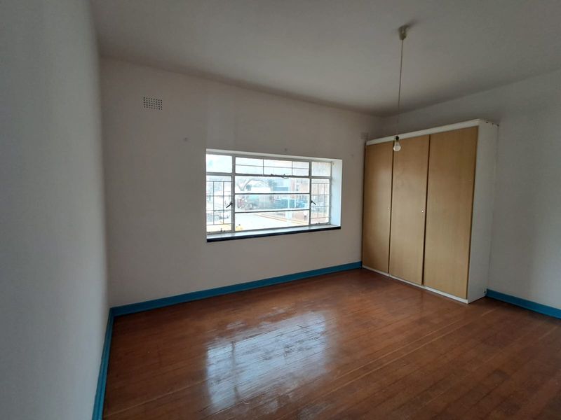 Apartment For Sale in Bellevue, Johannesburg - Photo 5